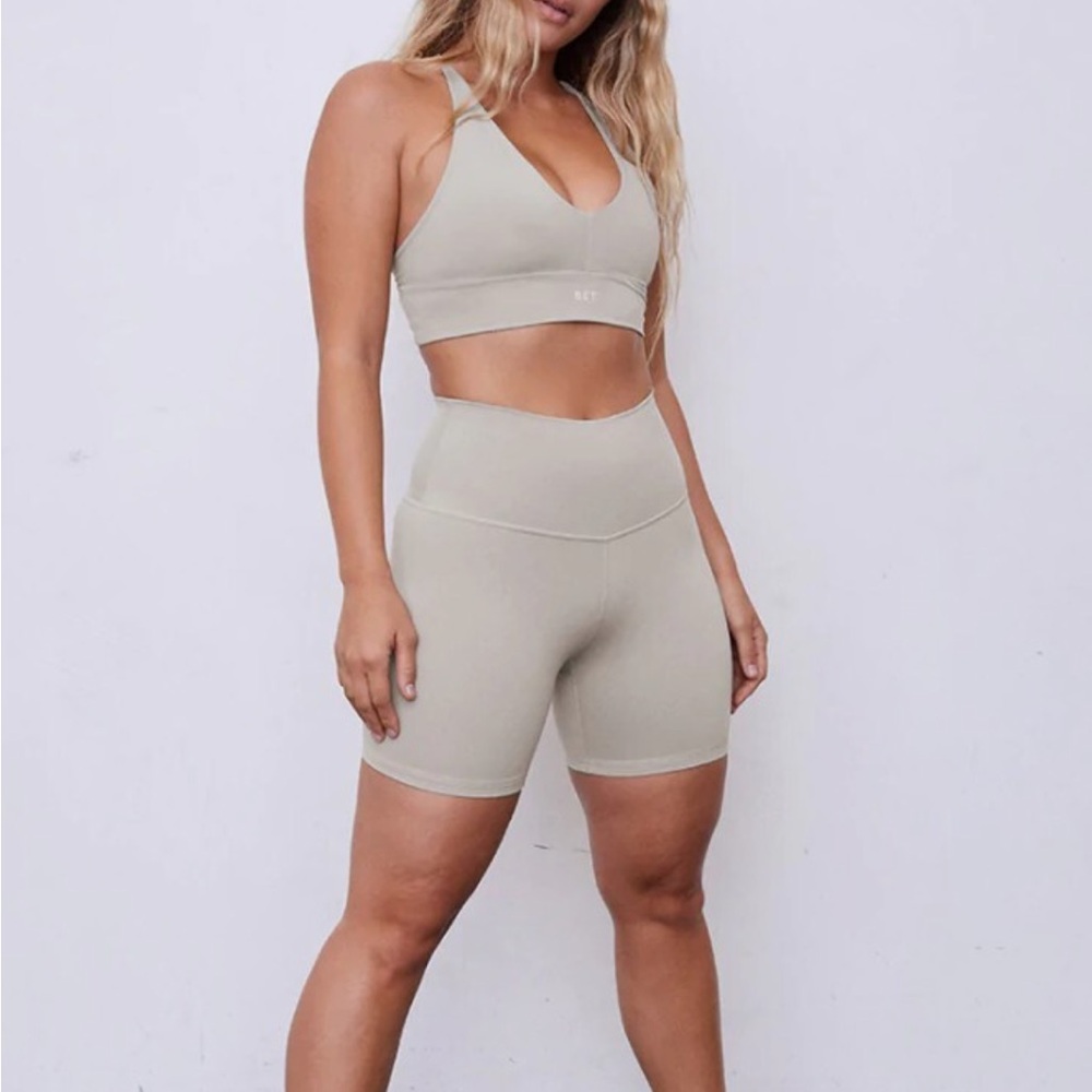 Set Active Biker Shorts